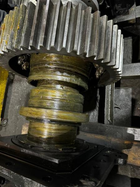 Отбойный вал тепловоза ТГМ-23 — фото 2